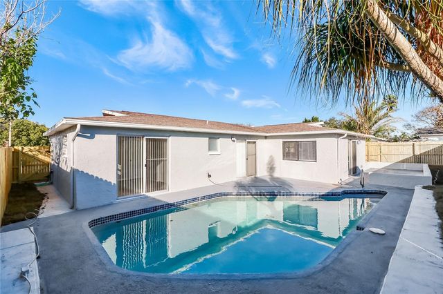 6402 BANDURA AVENUE, New Port Richey, FL 34653