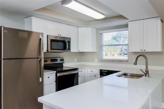 6402 BANDURA AVENUE, New Port Richey, FL 34653