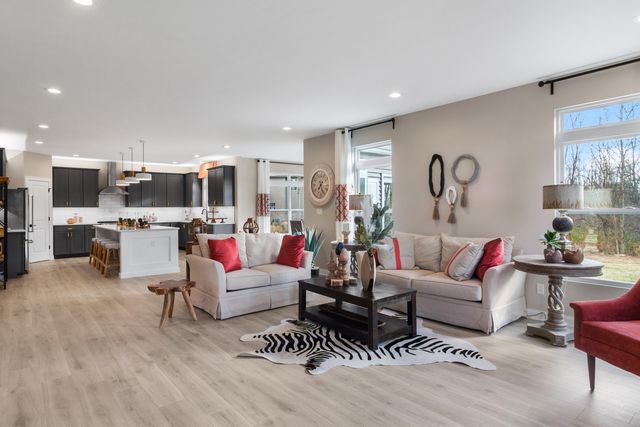 5782 Onyx Avenue, Lowell, IN 46356