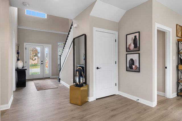 5782 Onyx Avenue, Lowell, IN 46356