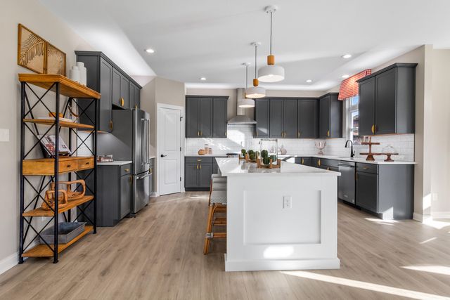 5782 Onyx Avenue, Lowell, IN 46356