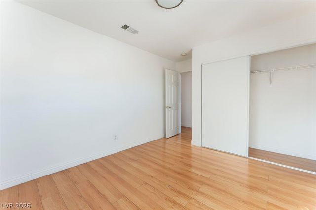 4741 Blue Moon Lane, Las Vegas, NV 89147