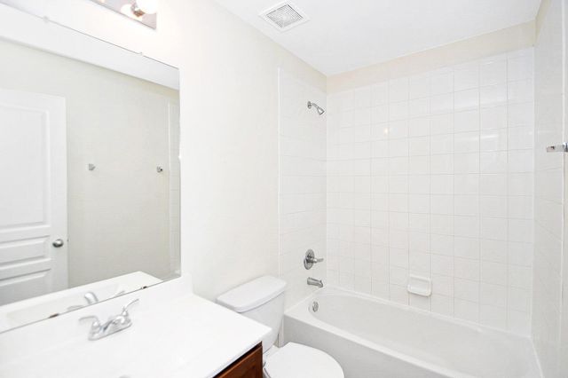 17434 Solly Oak Place, Humble, TX 77396