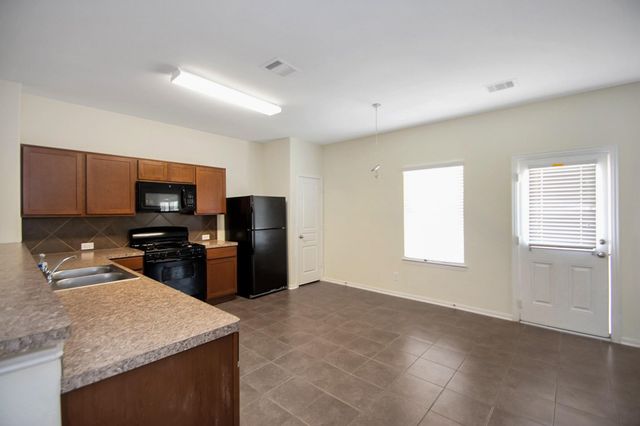 17434 Solly Oak Place, Humble, TX 77396