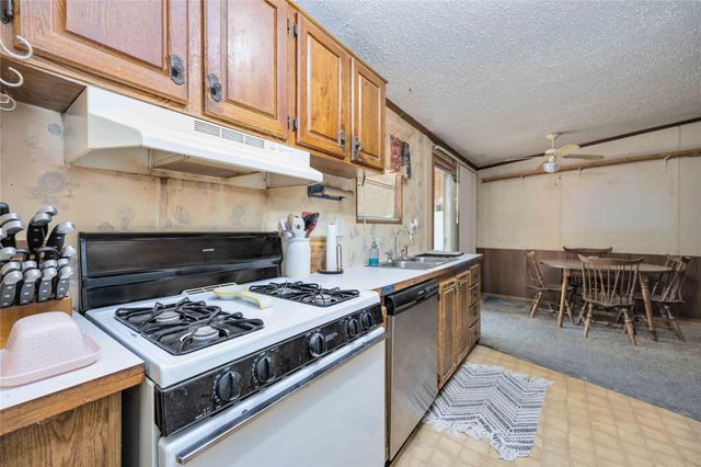 20314 Great Lakes Street, Waller, TX 77484