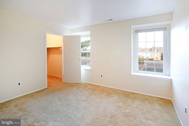 19 CHELSEA CT, Sewell, NJ 08080