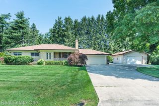 5055 Eastbrook Court, Shelby Charter Township, MI 48316
