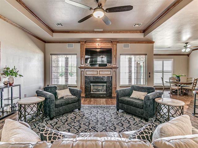 6255 Cedar Farm Road, Edmond, OK 73025
