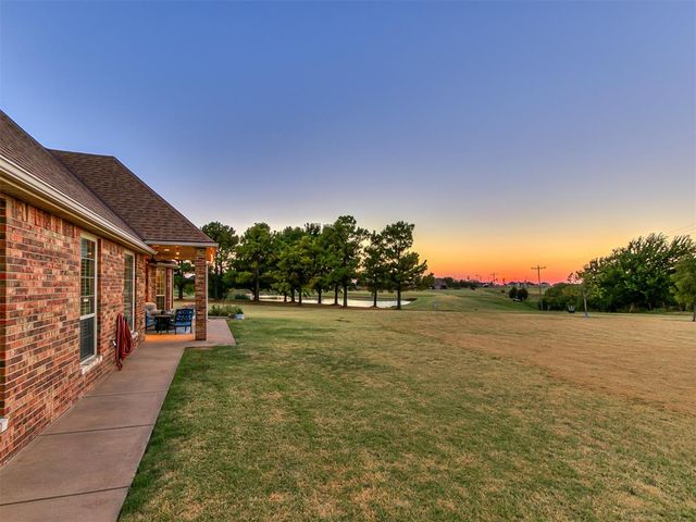 6255 Cedar Farm Road, Edmond, OK 73025
