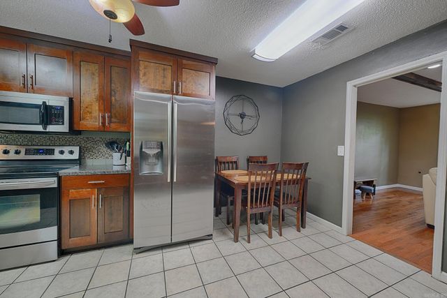 1 Ivy Circle, Arkadelphia, AR 71923