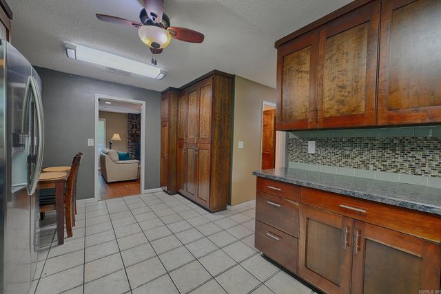 1 Ivy Circle, Arkadelphia, AR 71923