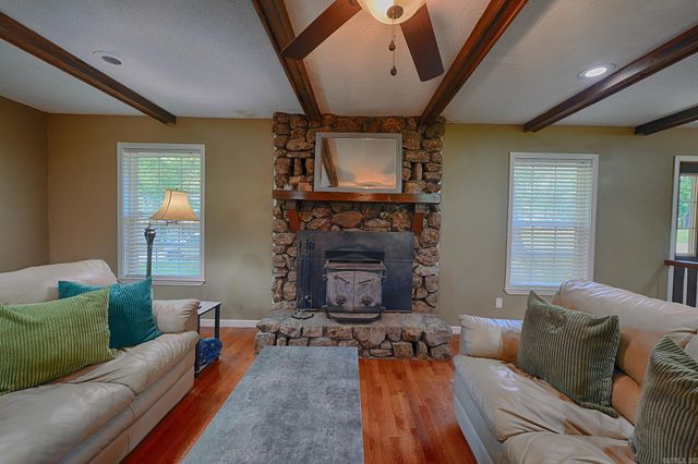 1 Ivy Circle, Arkadelphia, AR 71923