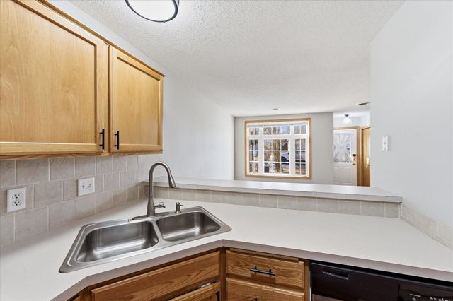 508 Aqua Circle, Lino Lakes, MN 55014