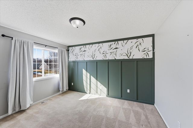 508 Aqua Circle, Lino Lakes, MN 55014