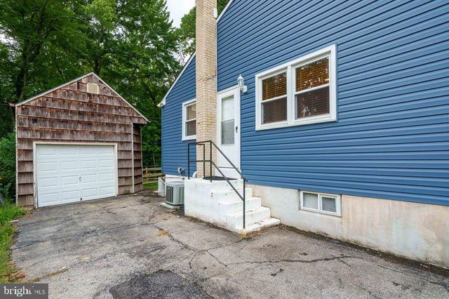 1817 TOWNSHIP RD, Wilmington, DE 19804