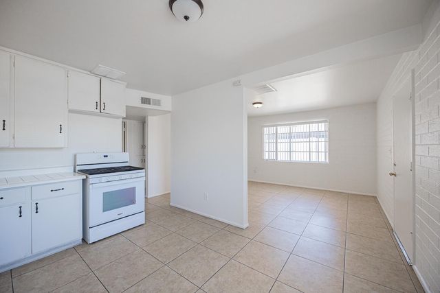 422 S Wilbur A, Mesa, AZ 85210