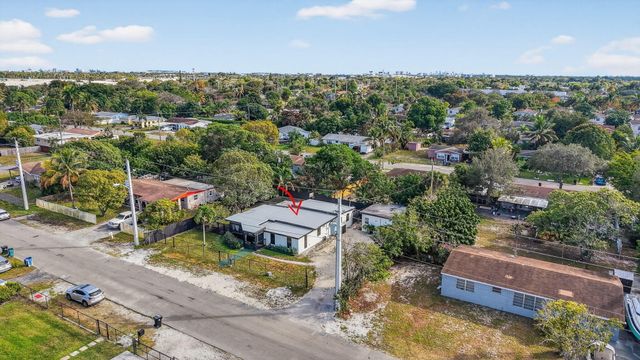 2640 SW 6th Court Unit 2, Fort Lauderdale, FL 33312