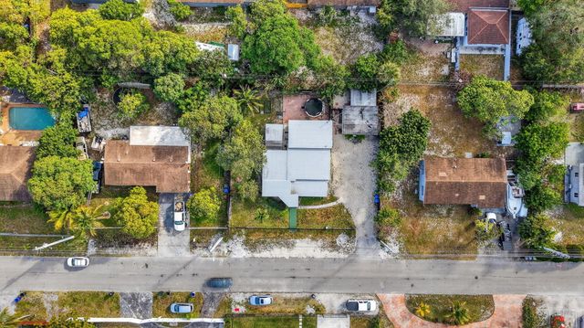 2640 SW 6th Court Unit 2, Fort Lauderdale, FL 33312