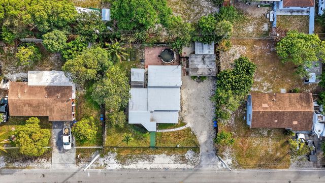 2640 SW 6th Court Unit 2, Fort Lauderdale, FL 33312