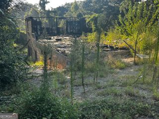 2811 Palm Drive, East Point, GA 30344