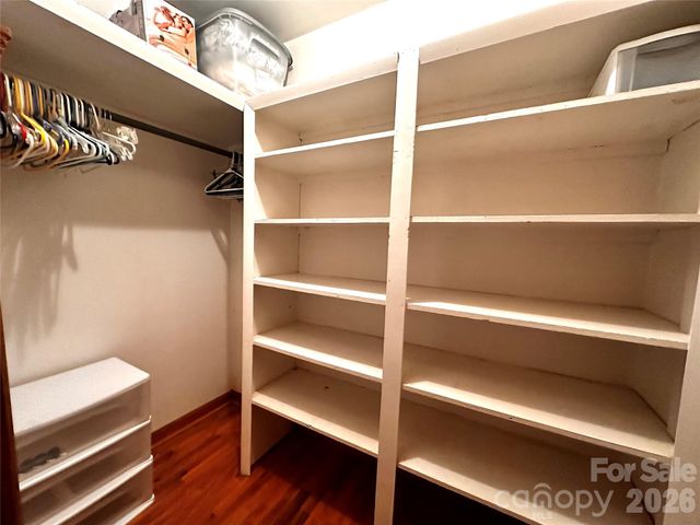 580 Russ Norris Heaton Road, Elk Park, NC 28622