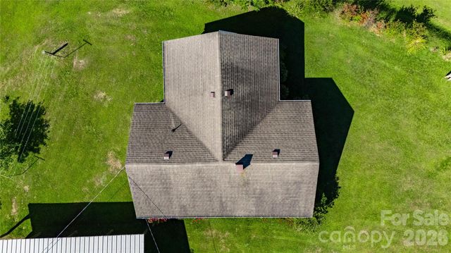 580 Russ Norris Heaton Road, Elk Park, NC 28622