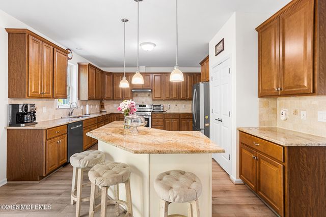 316 Mantoloking Road, Brick, NJ 08723