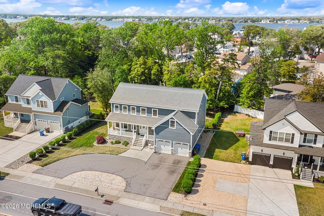 316 Mantoloking Road, Brick, NJ 08723
