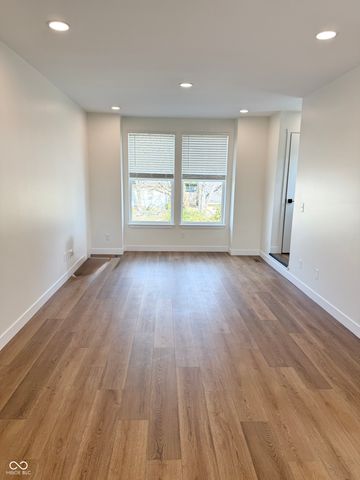 2611 E New York Street, Indianapolis, IN 46201