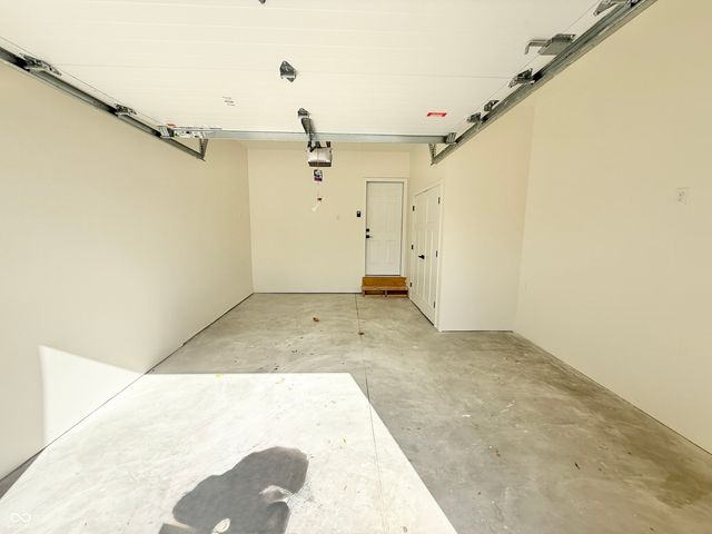 2611 E New York Street, Indianapolis, IN 46201