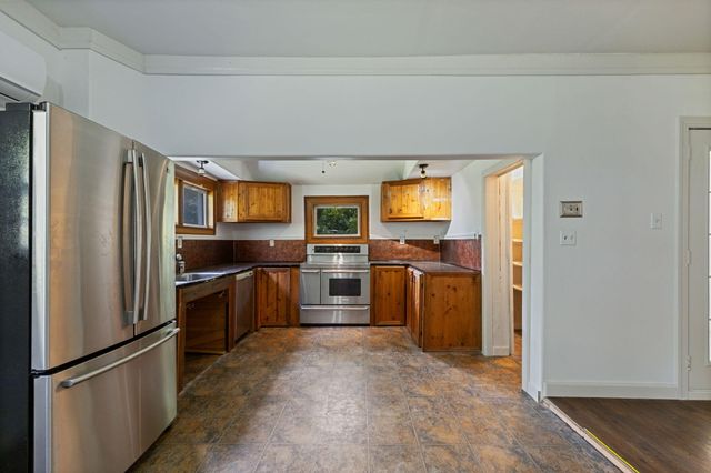 200 Memory Lane, Benton, TN 37307