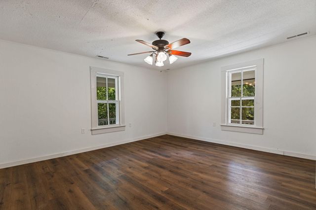 200 Memory Lane, Benton, TN 37307