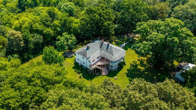 200 Memory Lane, Benton, TN 37307