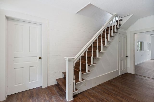 200 Memory Lane, Benton, TN 37307