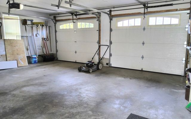 154 Dudley Oxford Rd, Dudley, MA 01571