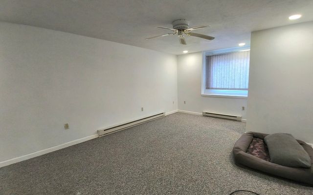 154 Dudley Oxford Rd, Dudley, MA 01571