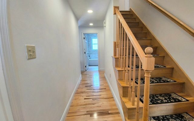 154 Dudley Oxford Rd, Dudley, MA 01571