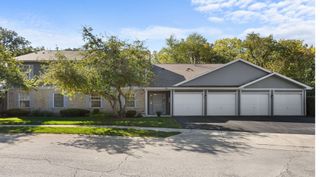 1107 Yorkshire Court B, Elgin, IL 60120