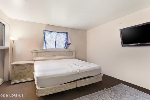 201 Sawmill Road, Brick, NJ 08724