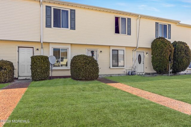 201 Sawmill Road, Brick, NJ 08724