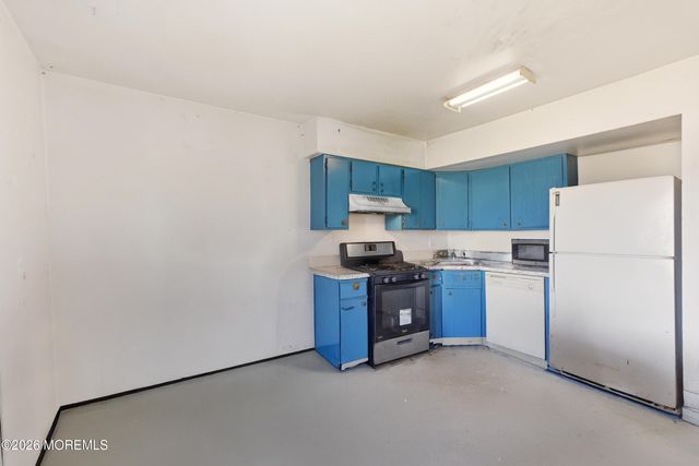 201 Sawmill Road, Brick, NJ 08724