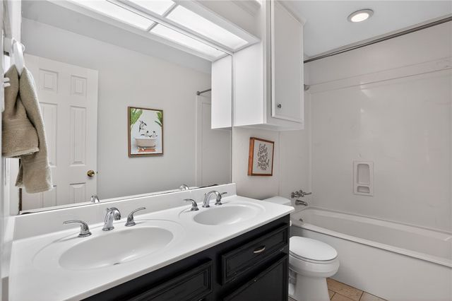 3925 Hawk Owl Cove, College Station, TX 77845