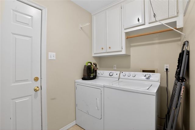 3925 Hawk Owl Cove, College Station, TX 77845