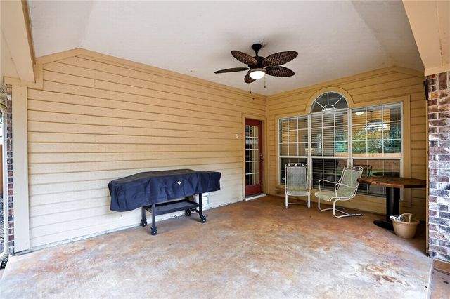 3925 Hawk Owl Cove, College Station, TX 77845
