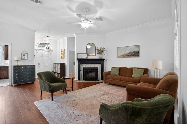 3925 Hawk Owl Cove, College Station, TX 77845