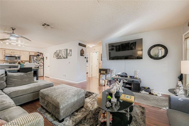 2132 Bavington Drive D, Las Vegas, NV 89108