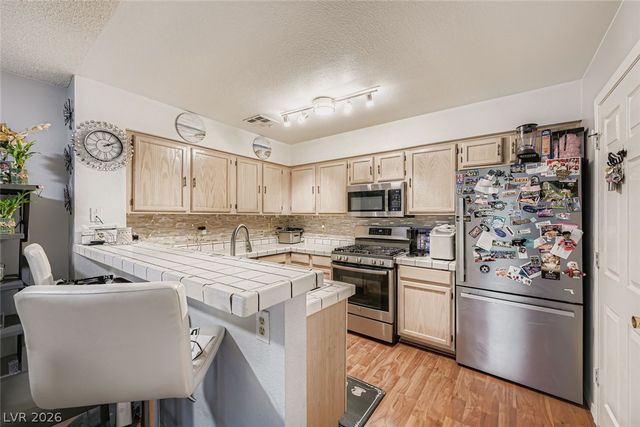 2132 Bavington Drive D, Las Vegas, NV 89108