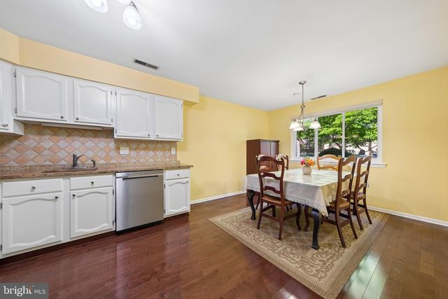 90 TENNYSON DRIVE, Plainsboro, NJ 08536