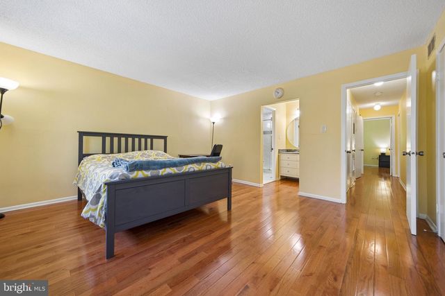 90 TENNYSON DRIVE, Plainsboro, NJ 08536