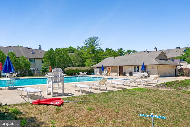 90 TENNYSON DRIVE, Plainsboro, NJ 08536
